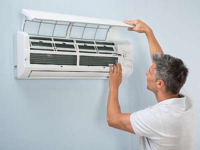 Limpeza e manutenção de ar condicionado